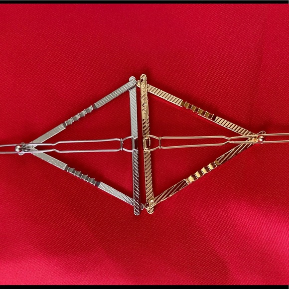 Triangle Metal Hair Clip - Picture 6 of 10